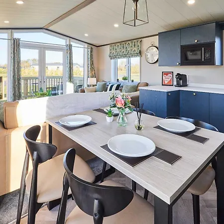 Chalé Host & - Kinara Pickering